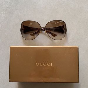 Gucci large bronze sunglasses